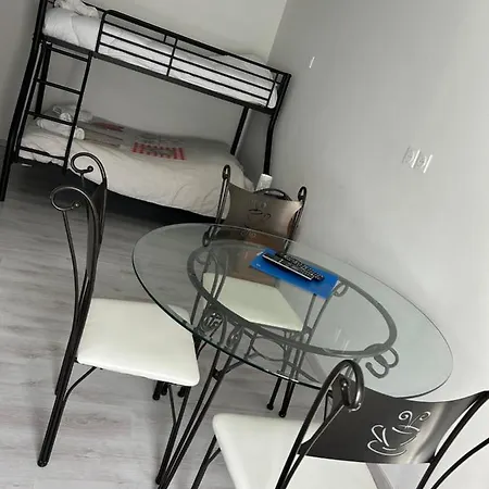 Appartement 1 Pièce *